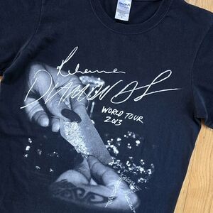 2013 Rihanna Diamonds Tour TShirt Size S Black